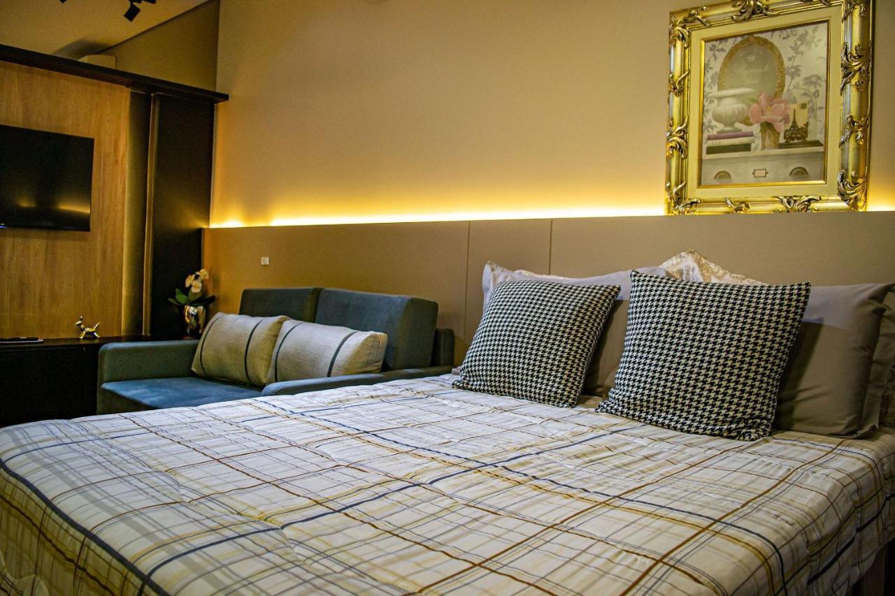 Apartamentos Studio No Centro De פוז דו איגואסו מראה חיצוני תמונה